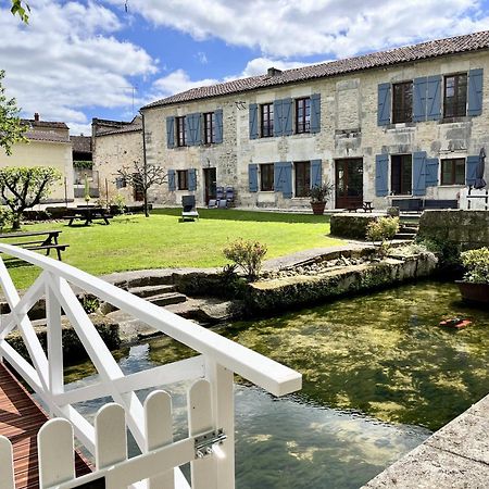 Vila Petit Moulin De Veillard Bourg-Charente Exteriér fotografie